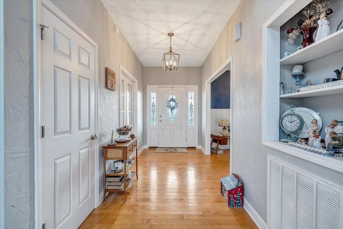 185 Walnut Manor DR - Photo 10
