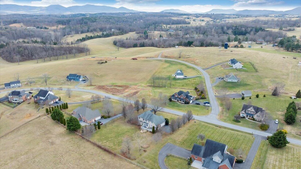 185 Walnut Manor DR - Photo 102