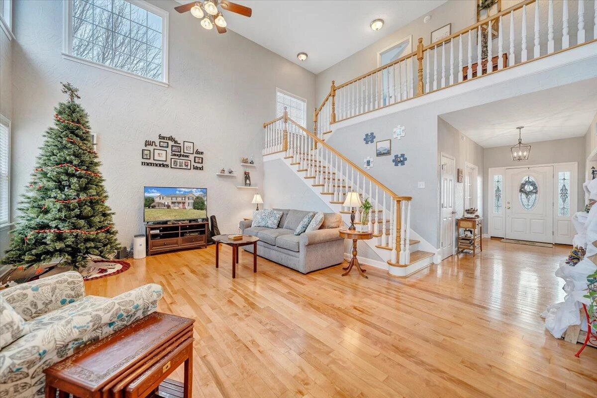 185 Walnut Manor DR - Photo 20