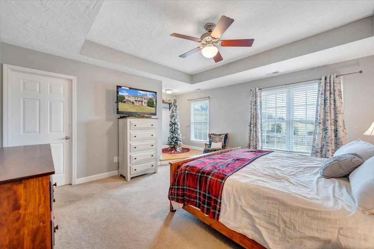 185 Walnut Manor DR - Photo 47