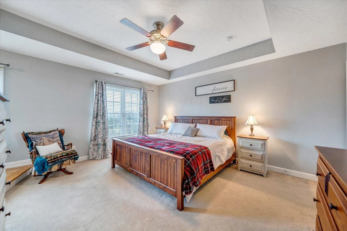 185 Walnut Manor DR - Photo 49