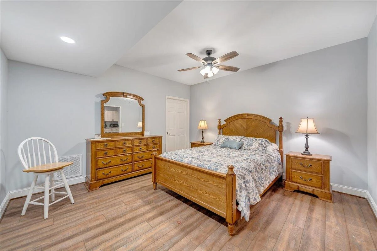 185 Walnut Manor DR - Photo 62