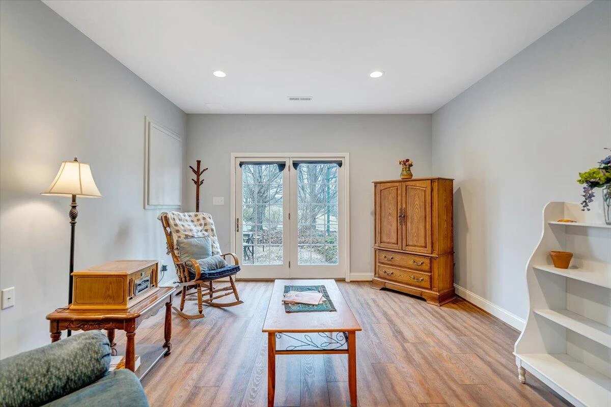 185 Walnut Manor DR - Photo 66