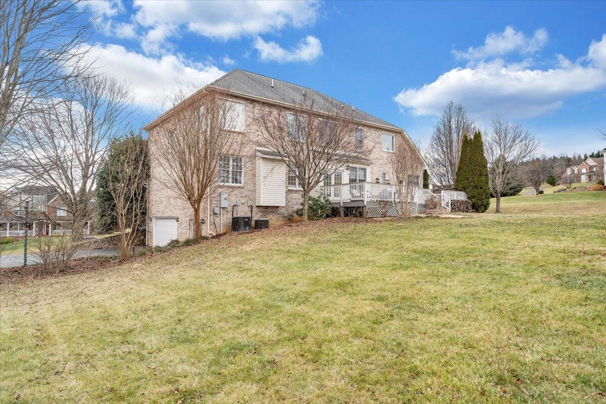 185 Walnut Manor DR - Photo 79
