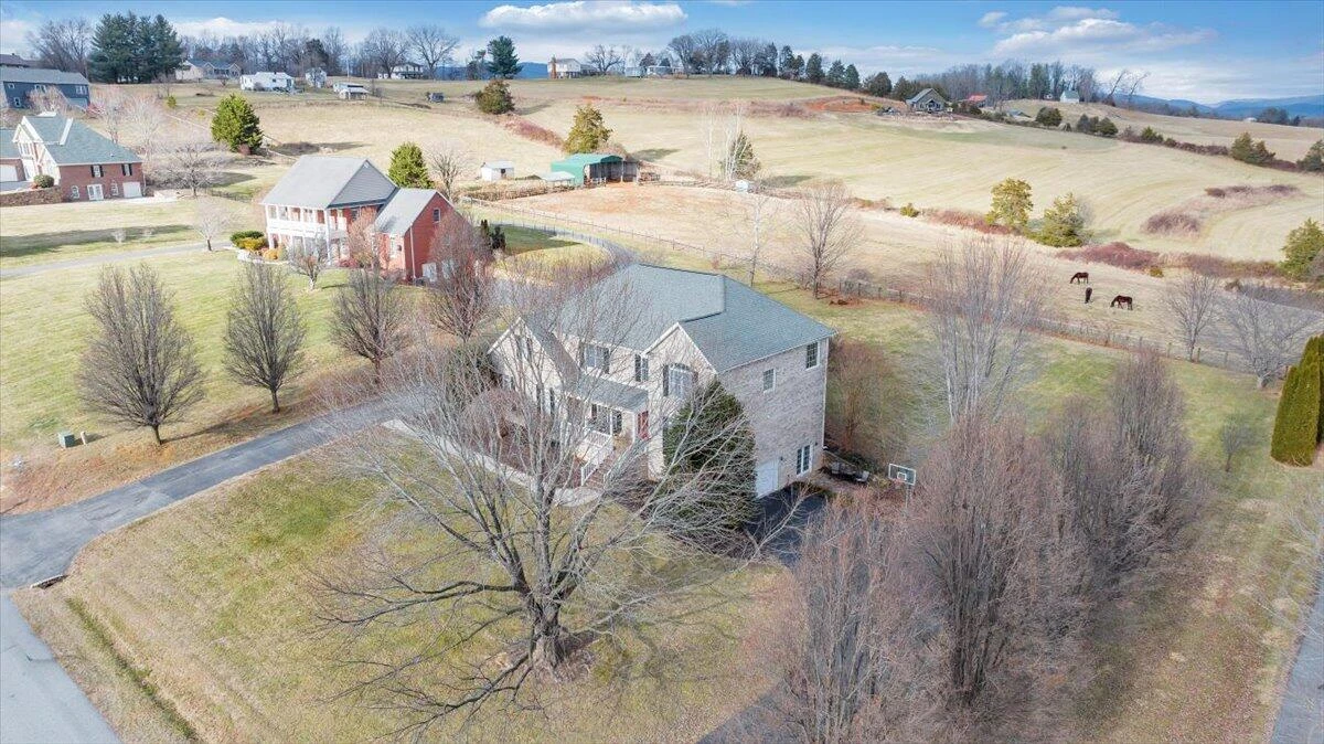 185 Walnut Manor DR - Photo 92
