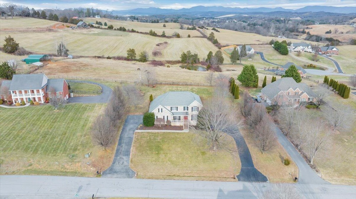 185 Walnut Manor DR - Photo 98
