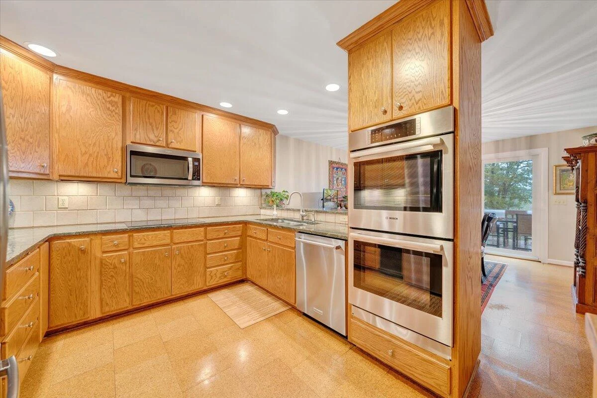 119 Cathedral Oaks LN - Photo 20