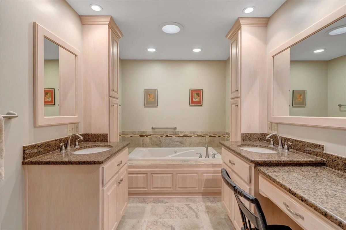 119 Cathedral Oaks LN - Photo 27