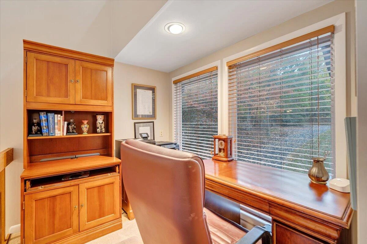 119 Cathedral Oaks LN - Photo 34