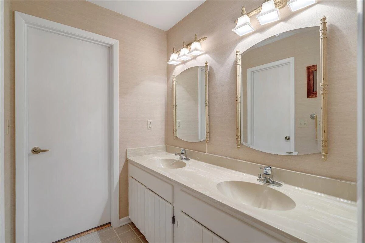 119 Cathedral Oaks LN - Photo 37