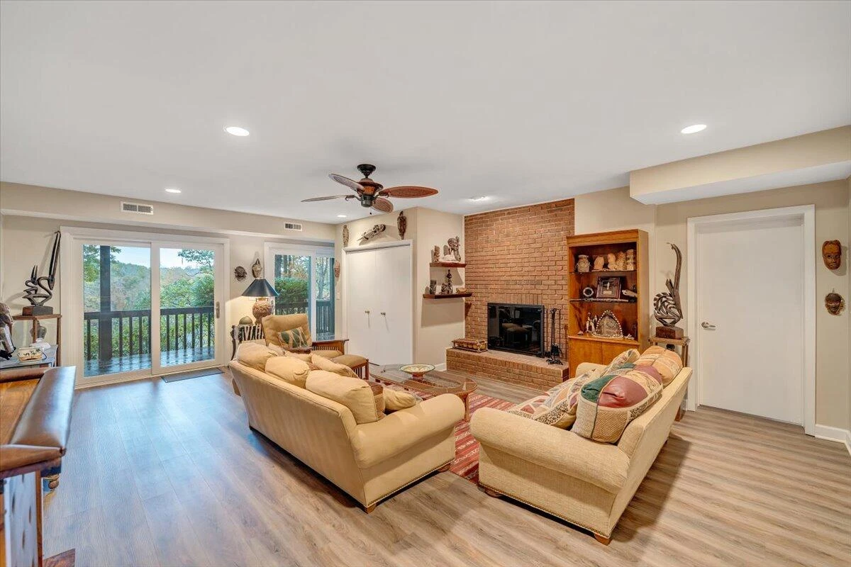 119 Cathedral Oaks LN - Photo 42