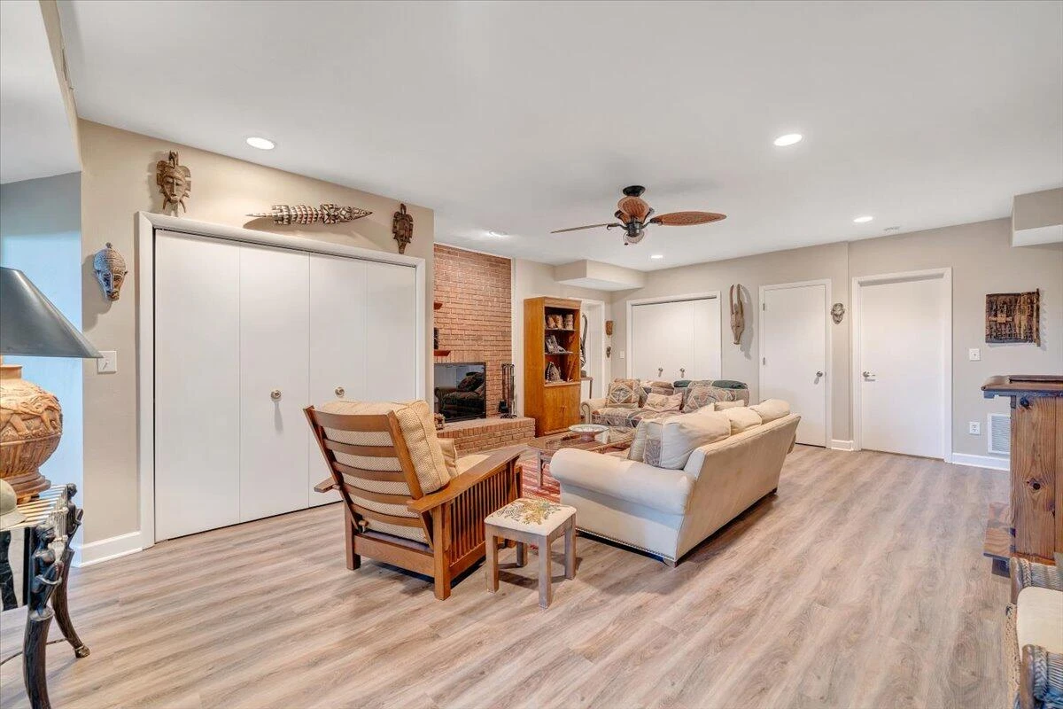 119 Cathedral Oaks LN - Photo 46