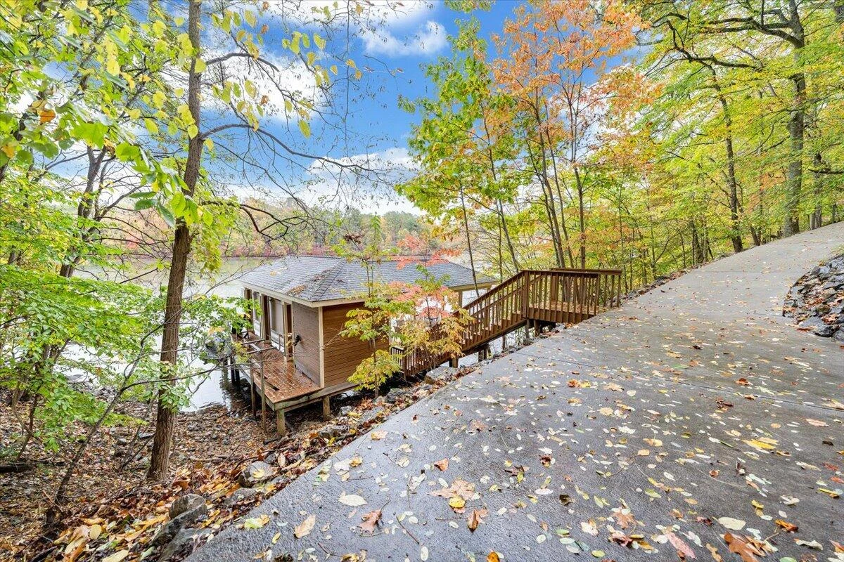 119 Cathedral Oaks LN - Photo 72