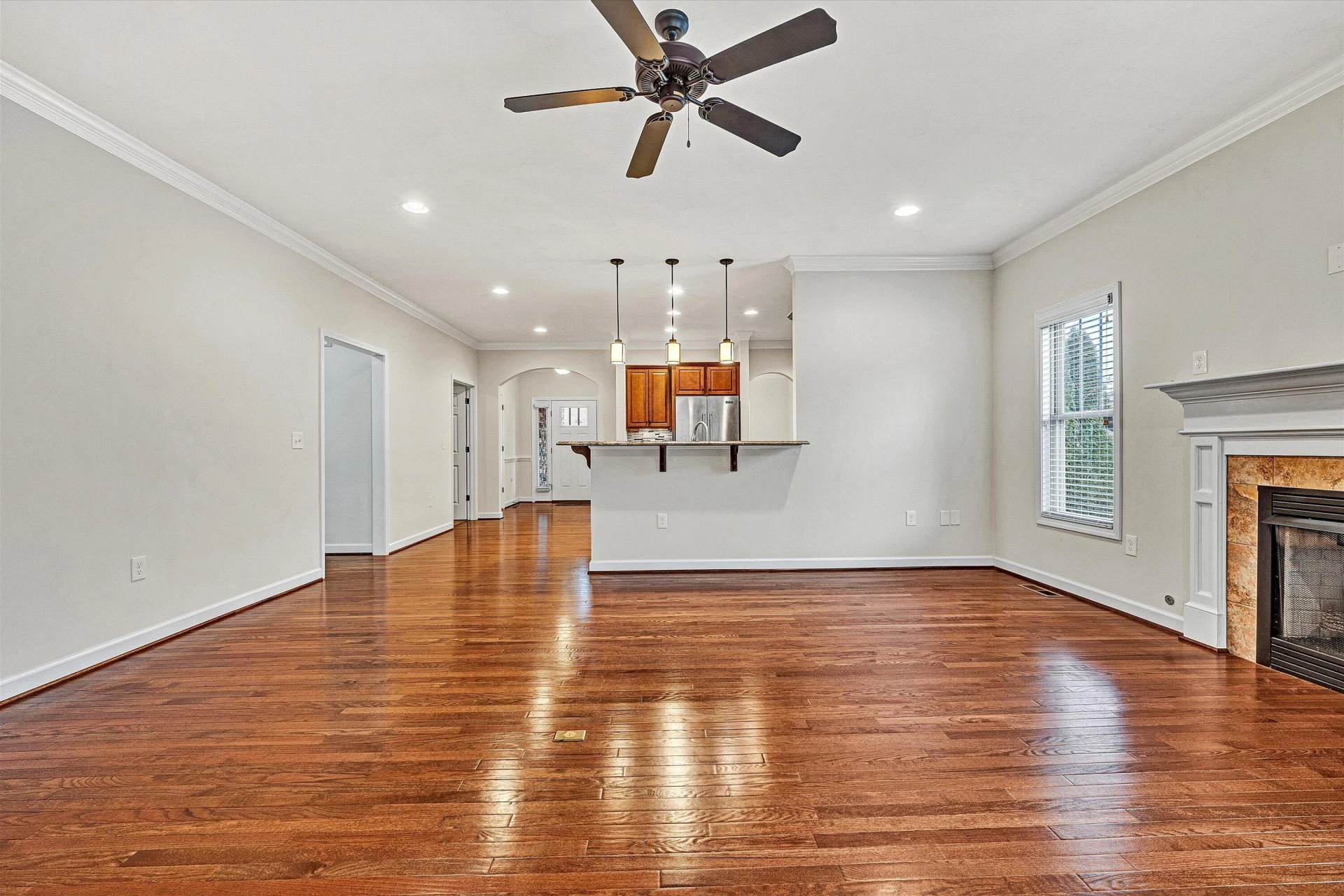 7125 Linn Cove CT - Photo 5