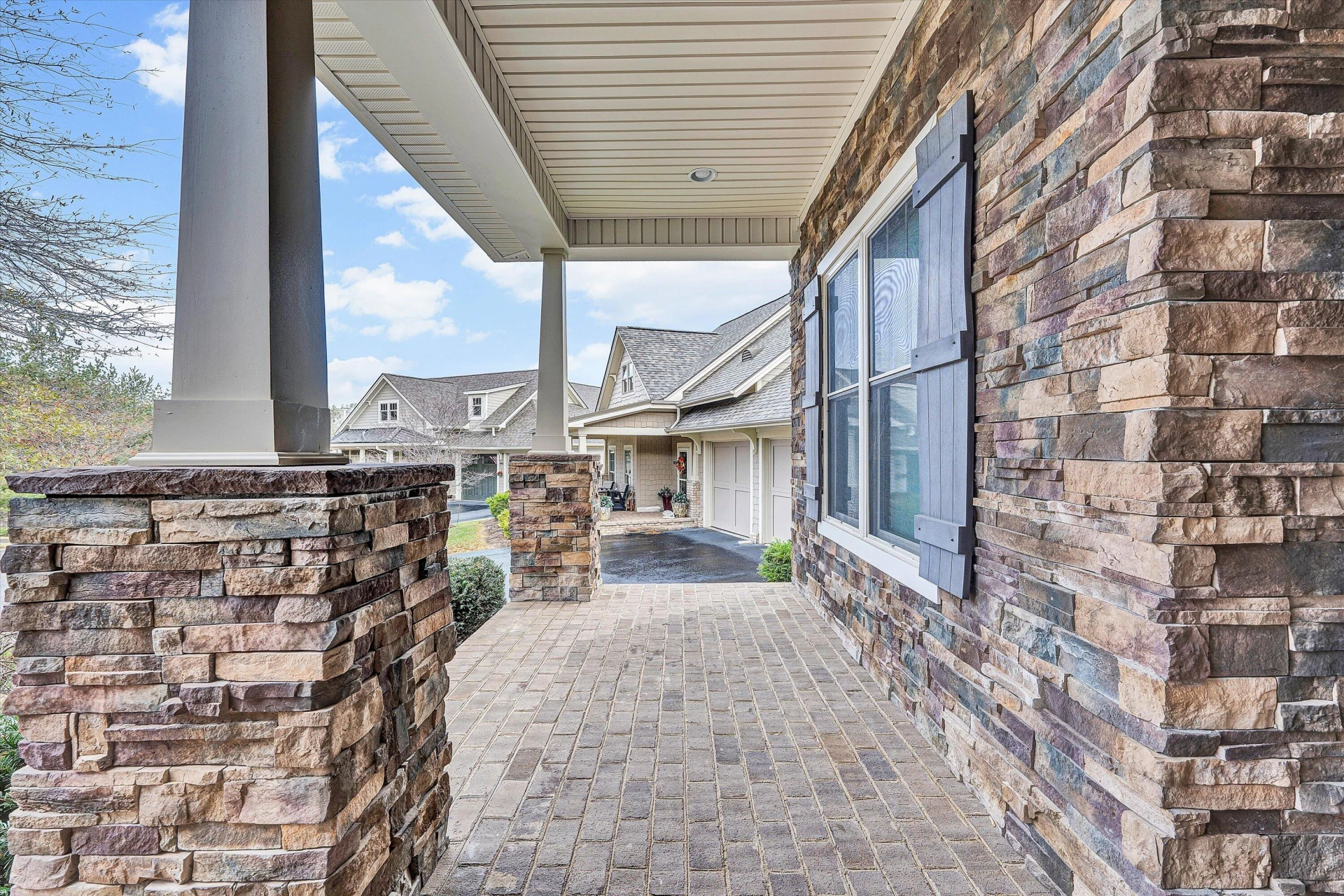 7125 Linn Cove CT - Photo 53