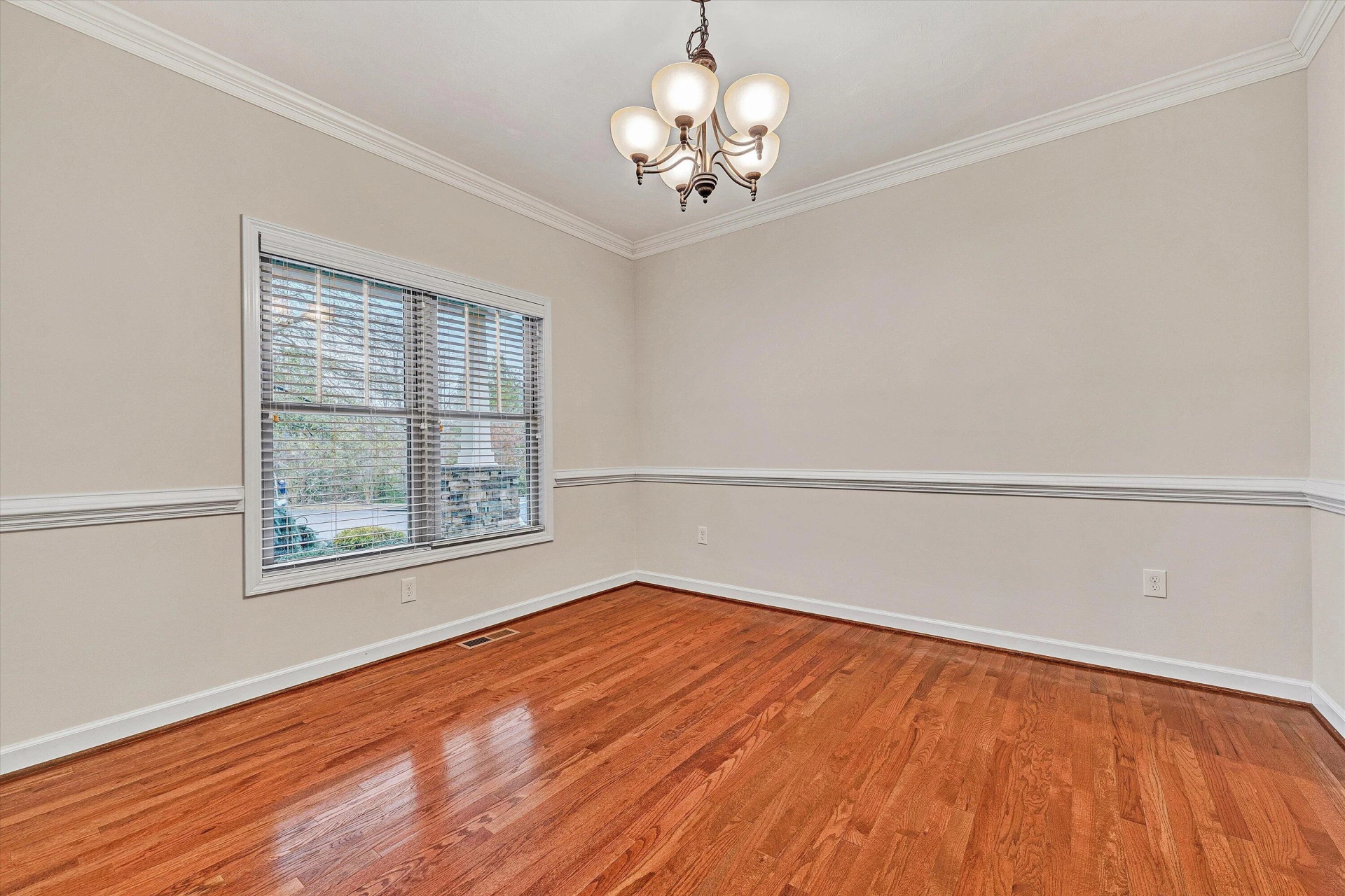 7125 Linn Cove CT - Photo 56