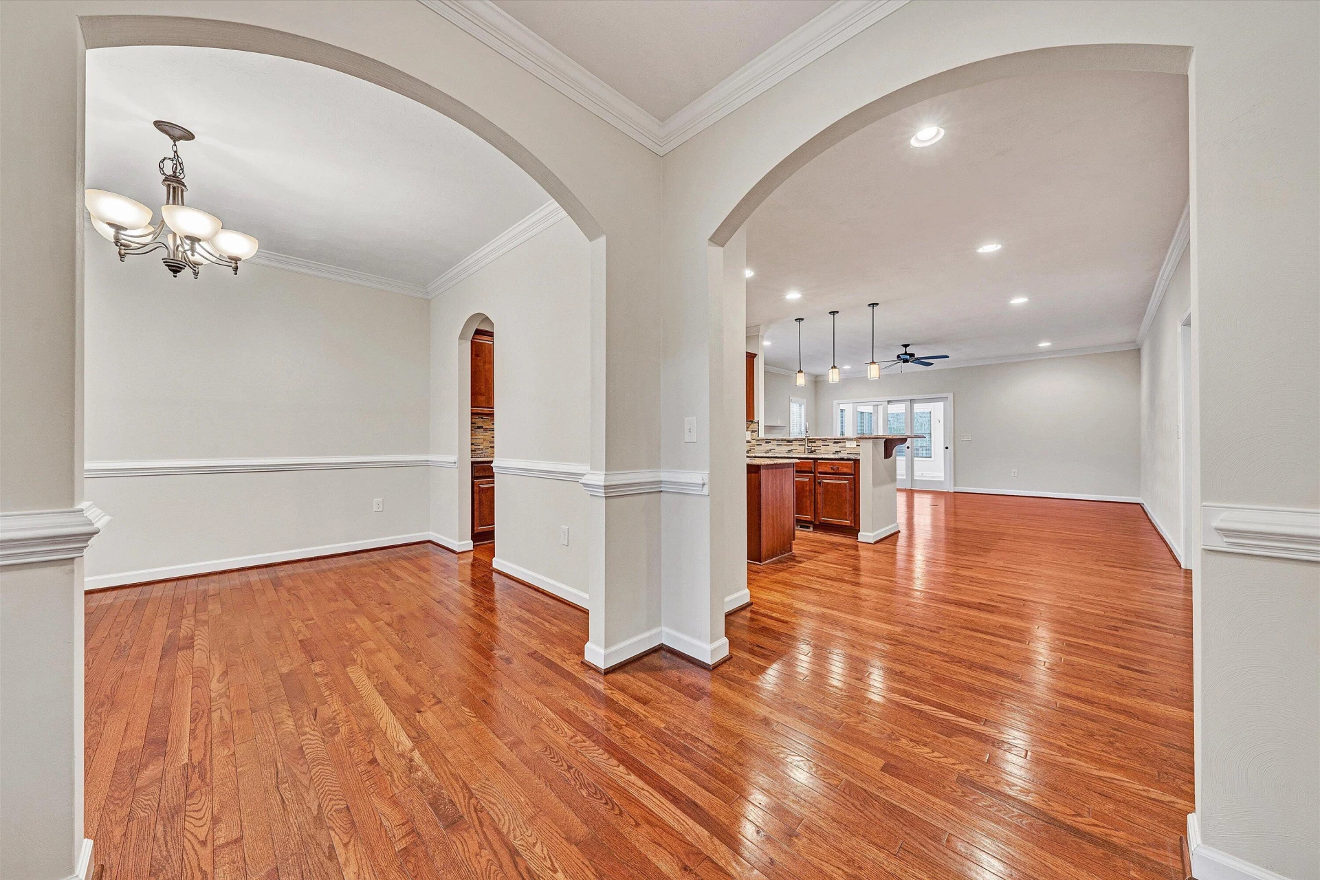 7125 Linn Cove CT - Photo 11