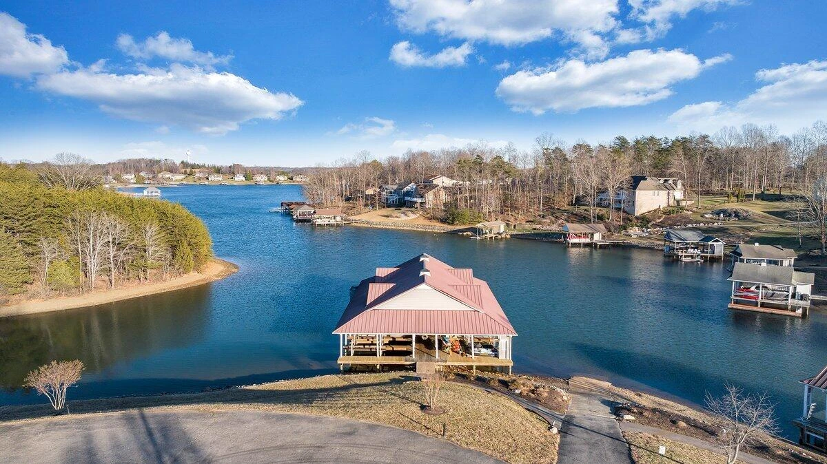 220 Emerald Bay DR - Photo 27