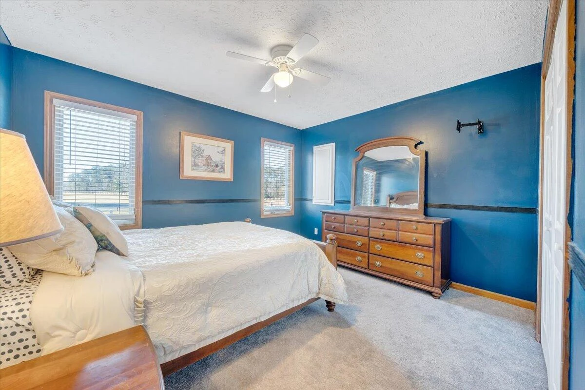 100 Sandpiper DR - Photo 32