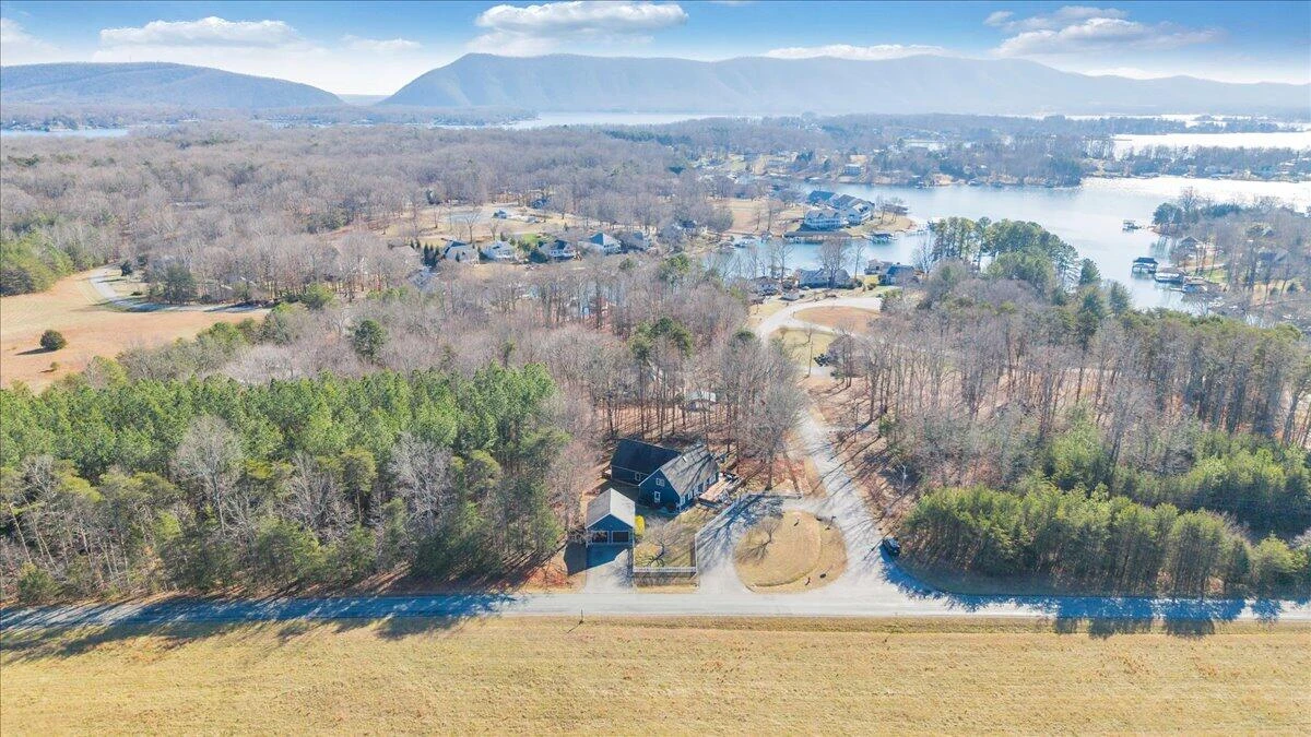 100 Sandpiper DR - Photo 7