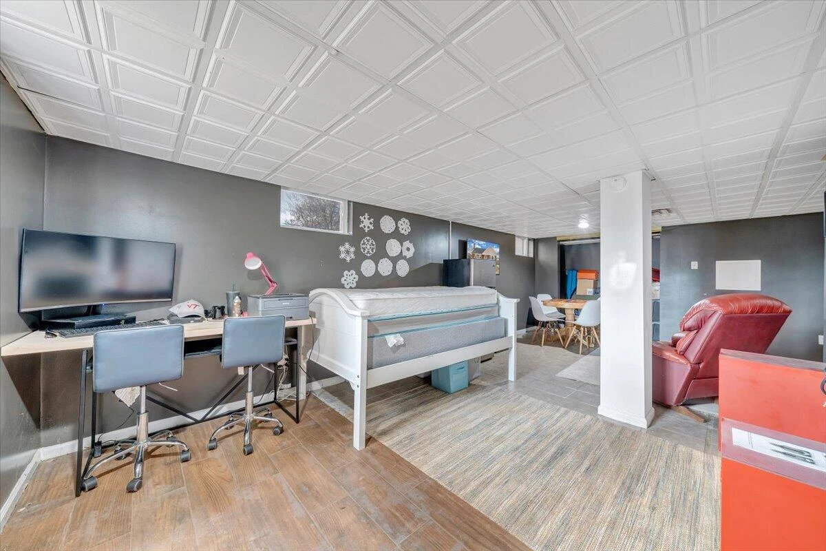 2415 Oakland BLVD NW - Photo 28