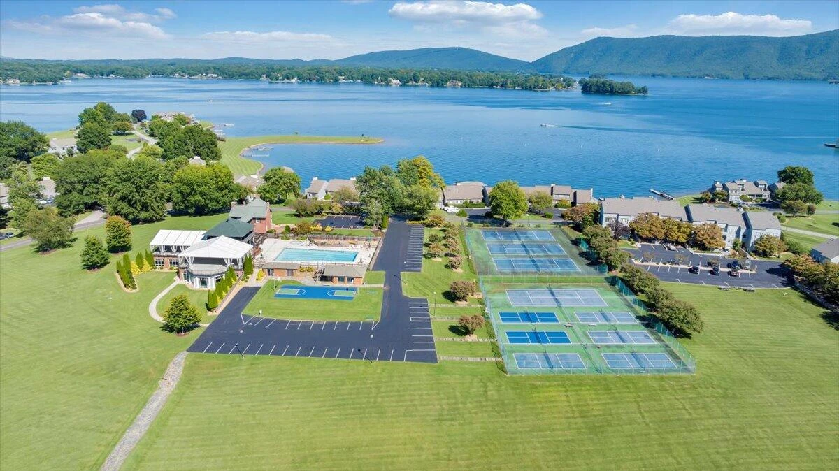 27 Peninsula Point DR - Photo 48