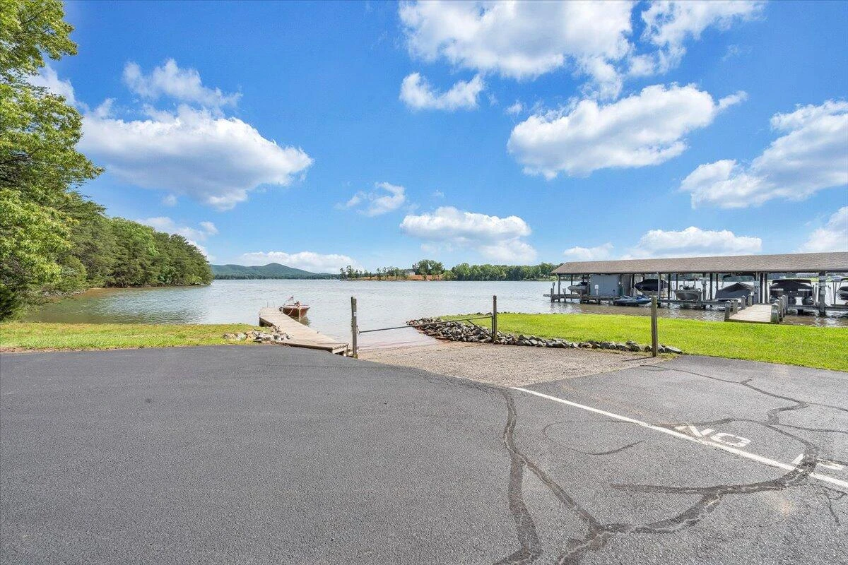 27 Peninsula Point DR - Photo 88
