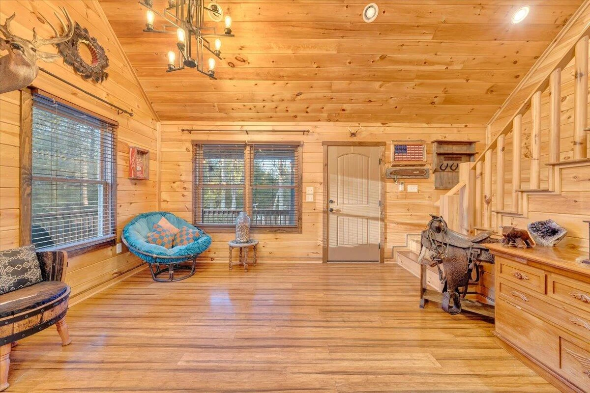 192 Meadows Farm RD - Photo 10