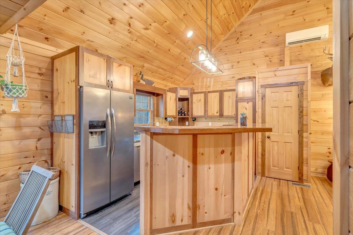 192 Meadows Farm RD - Photo 22