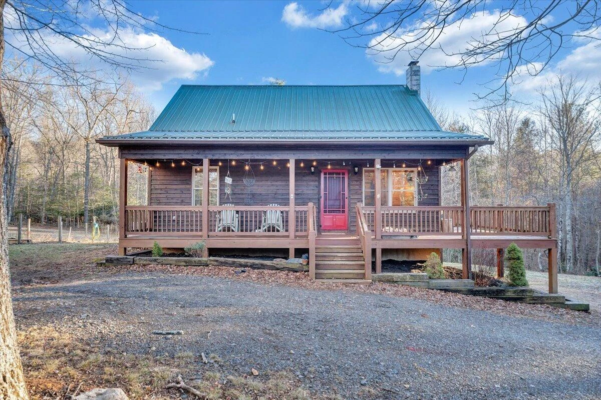 192 Meadows Farm RD - Photo 3