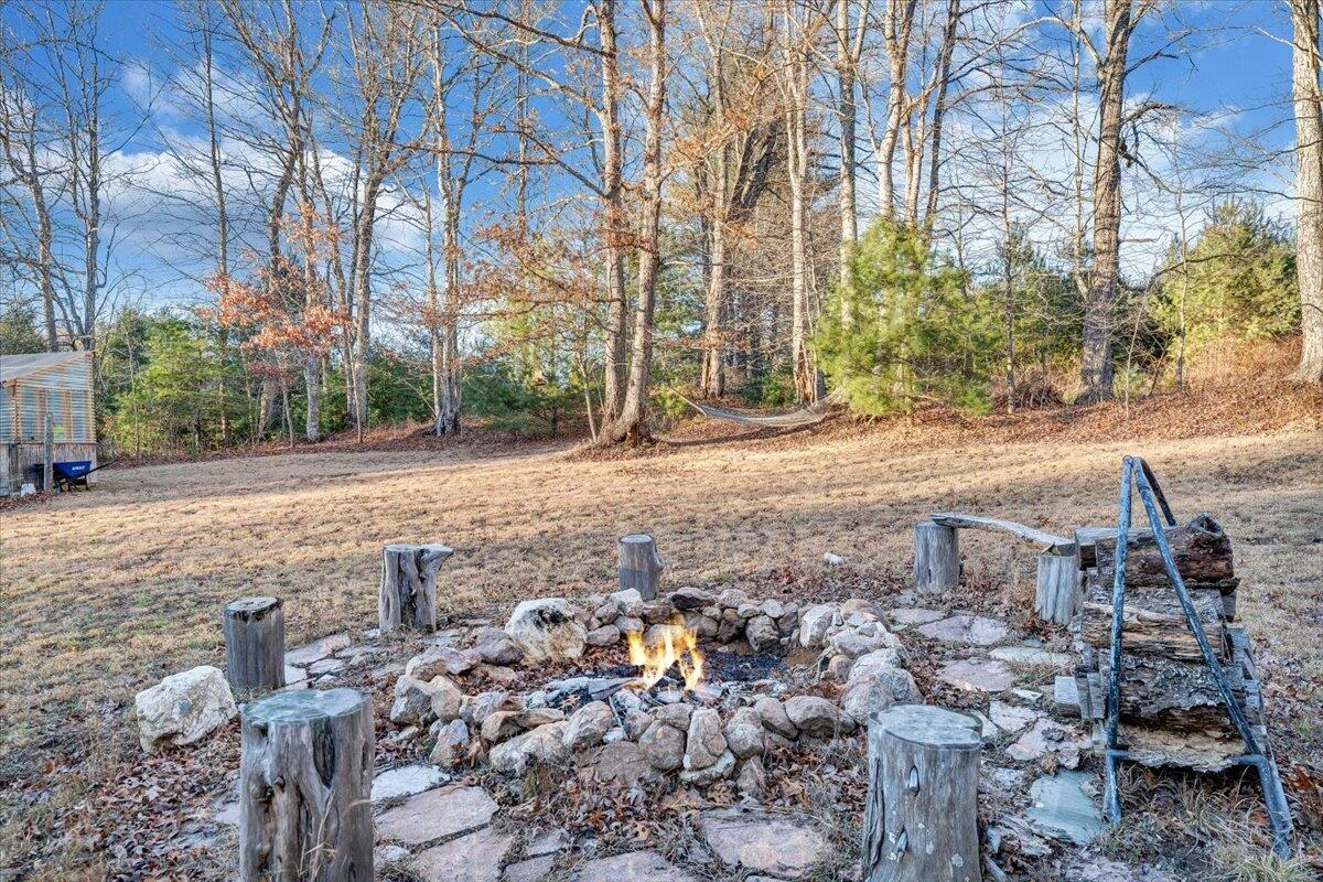 192 Meadows Farm RD - Photo 52