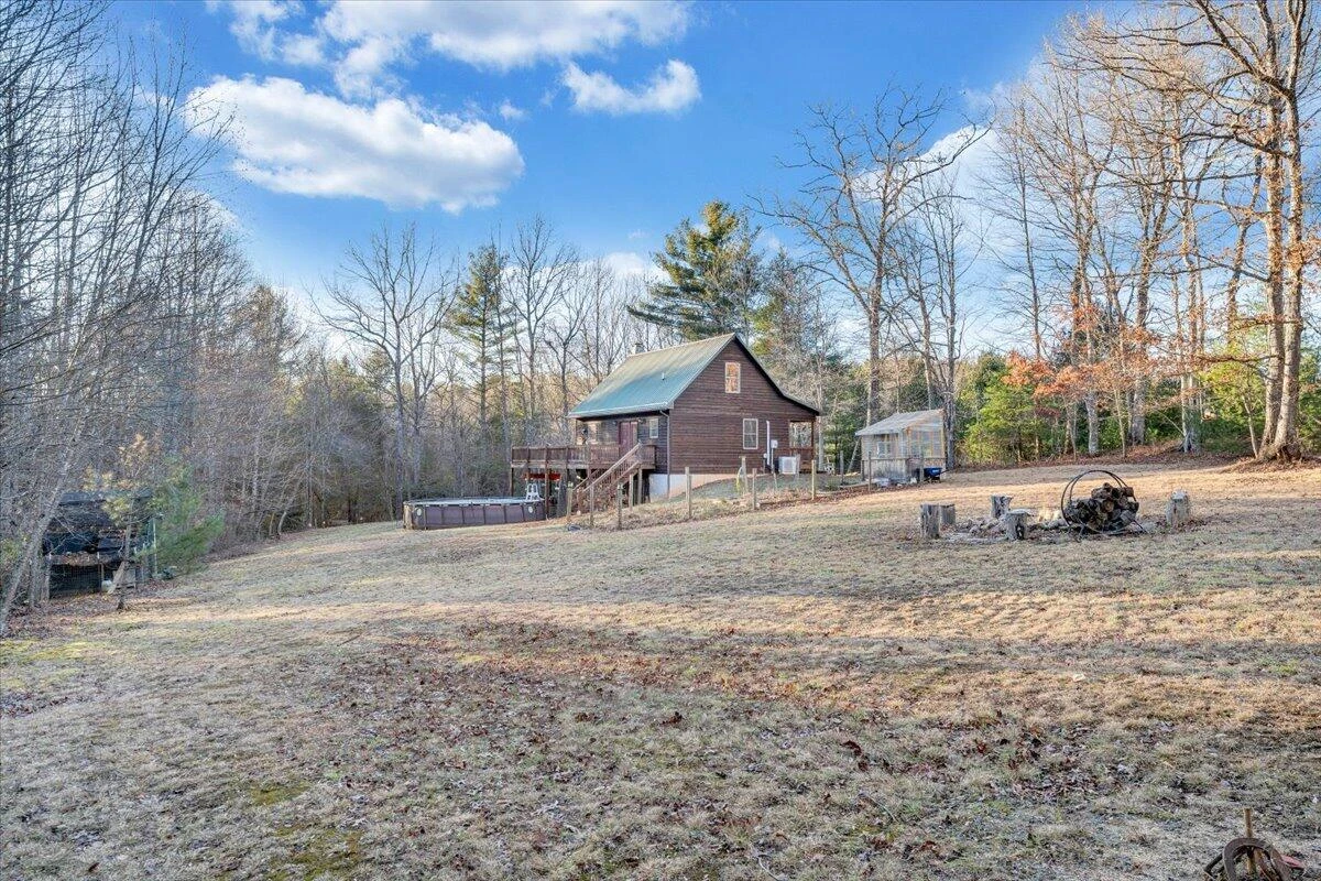 192 Meadows Farm RD - Photo 54