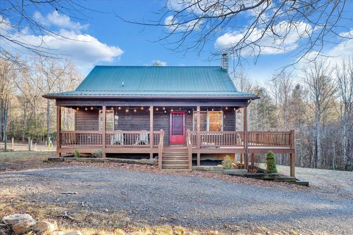 192 Meadows Farm RD - Photo 57