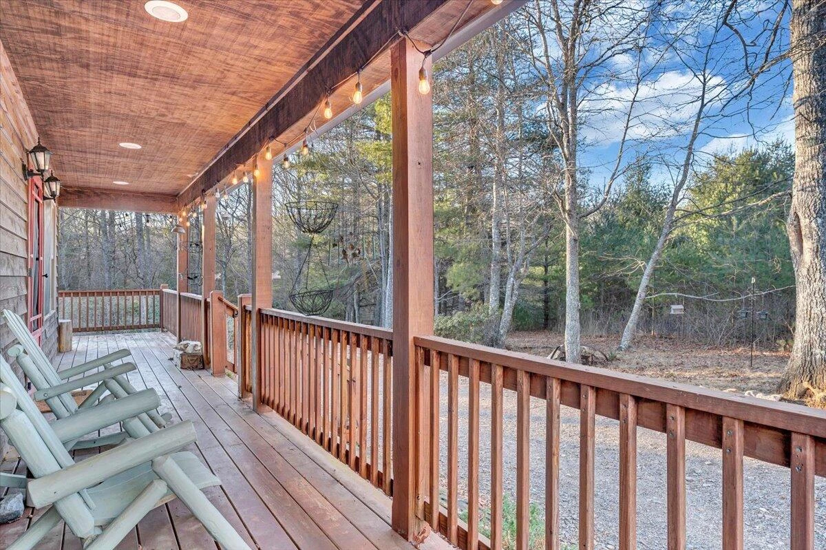 192 Meadows Farm RD - Photo 7