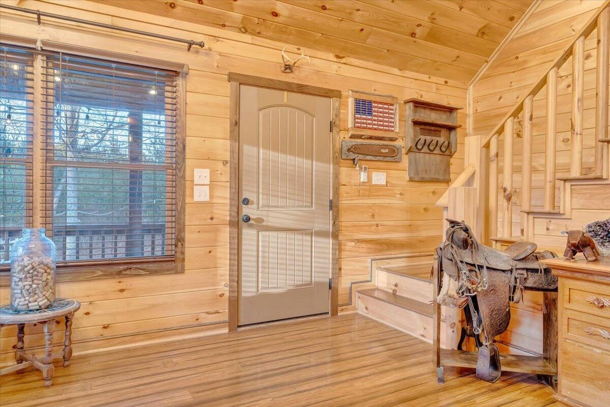 192 Meadows Farm RD - Photo 8