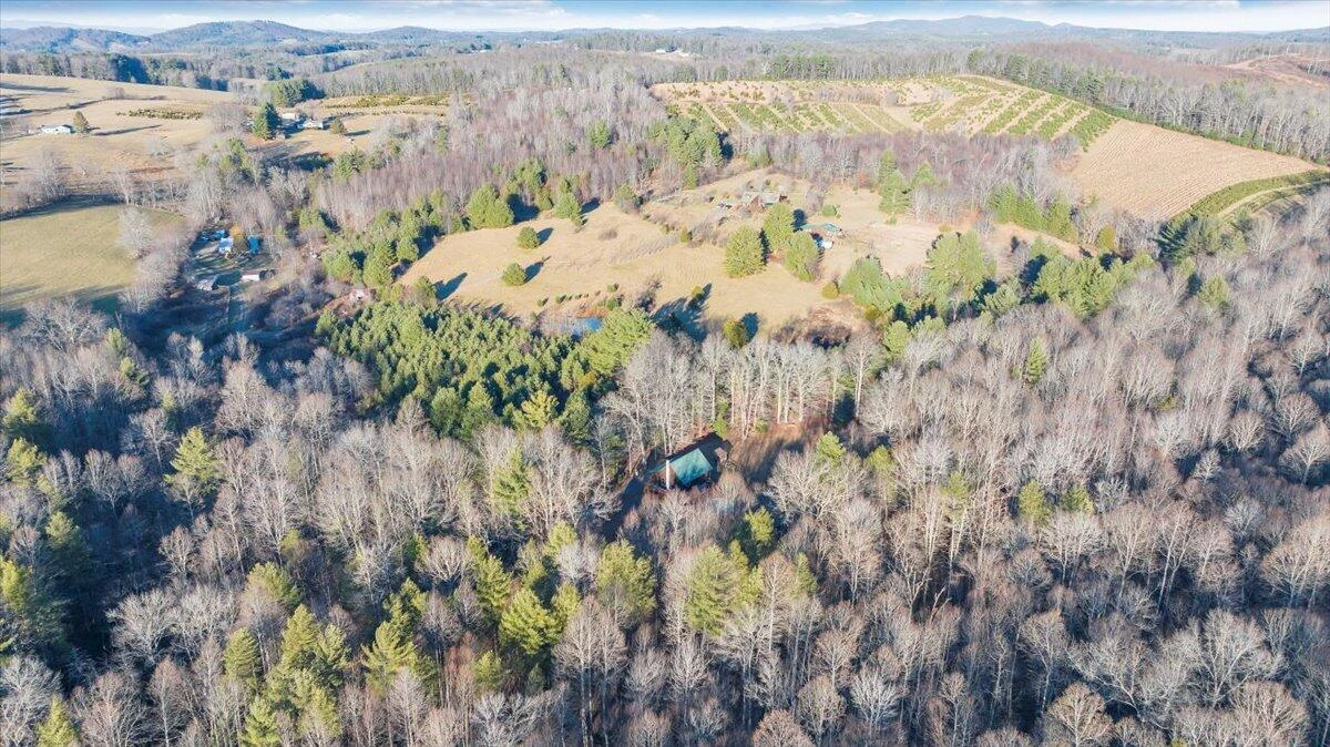 192 Meadows Farm RD - Photo 83