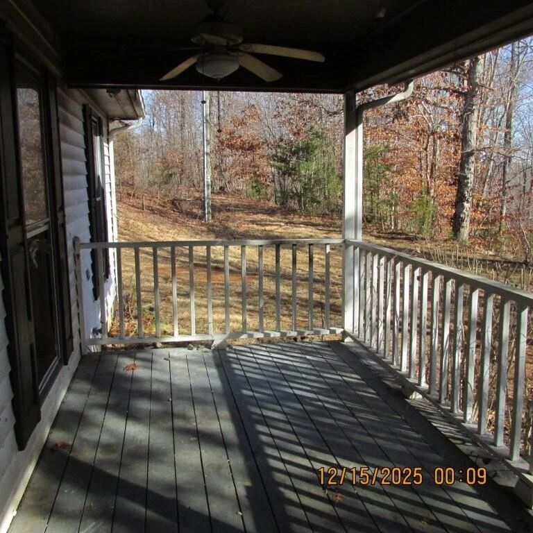 465 McMoon LN - Photo 16