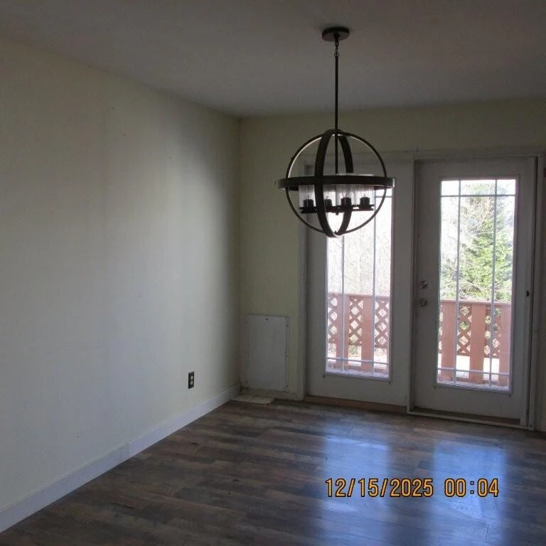 465 McMoon LN - Photo 6