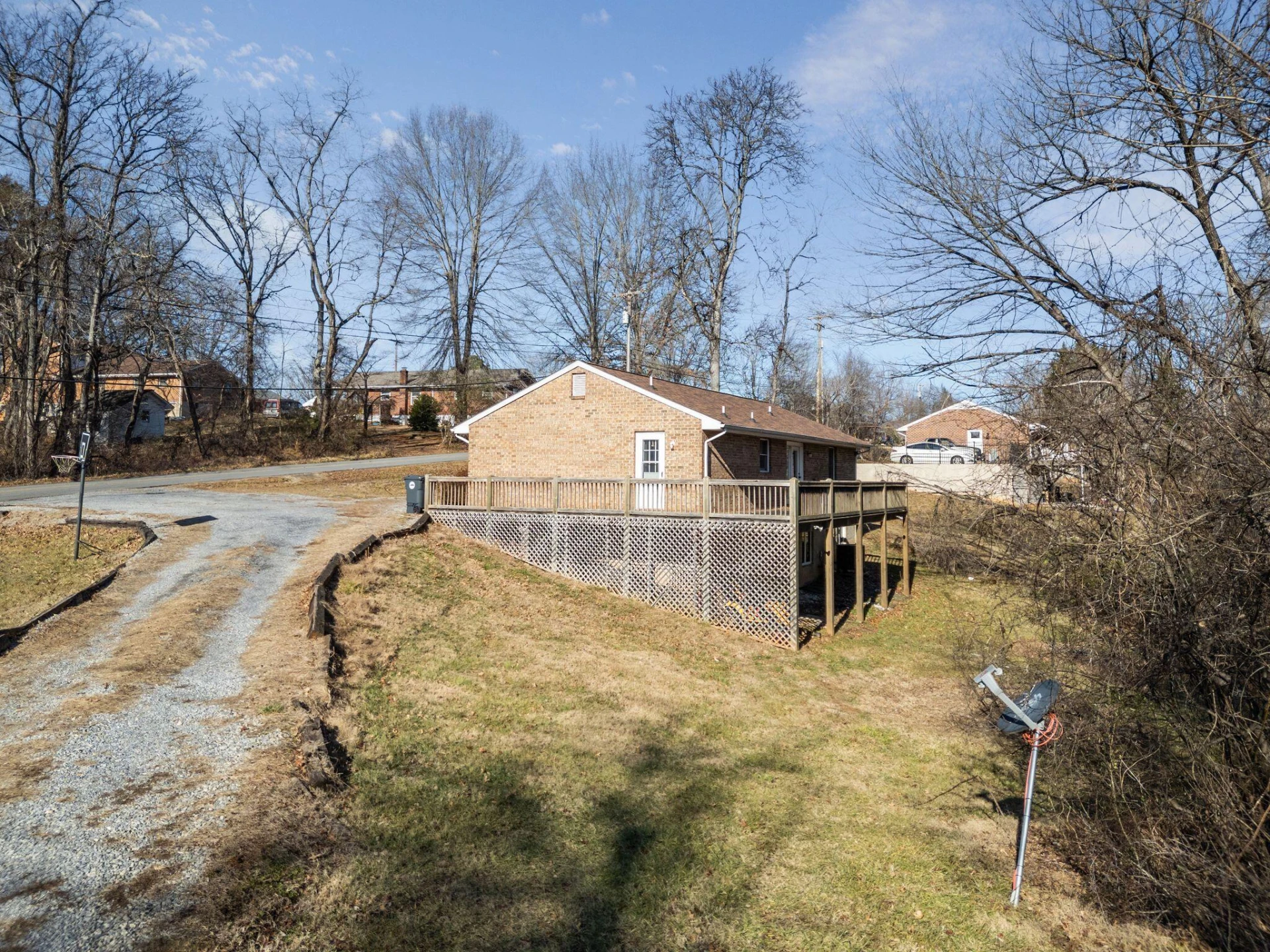 2001 Woodhaven DR - Photo 31