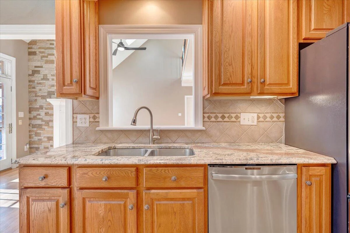 232 Post Oak DR - Photo 12