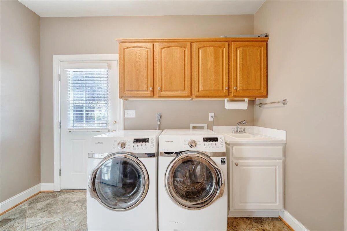 232 Post Oak DR - Photo 32