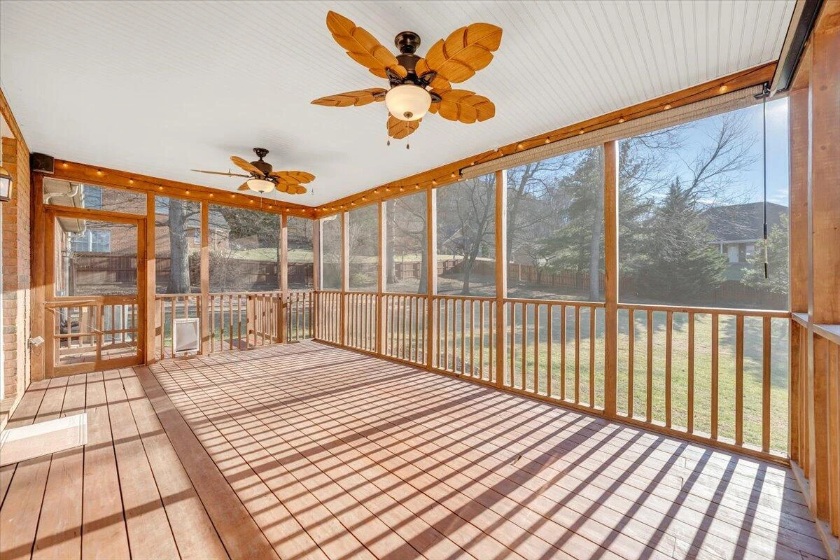 232 Post Oak DR - Photo 36