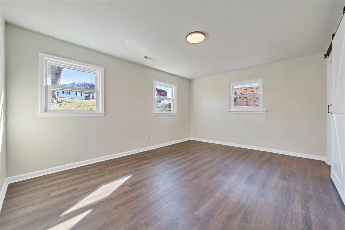 619 Missimer LN - Photo 28