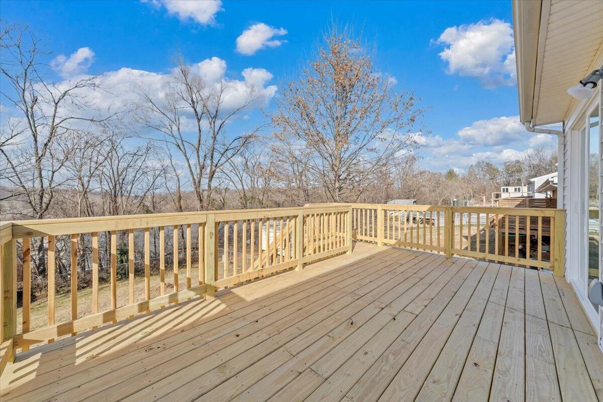 619 Missimer LN - Photo 40