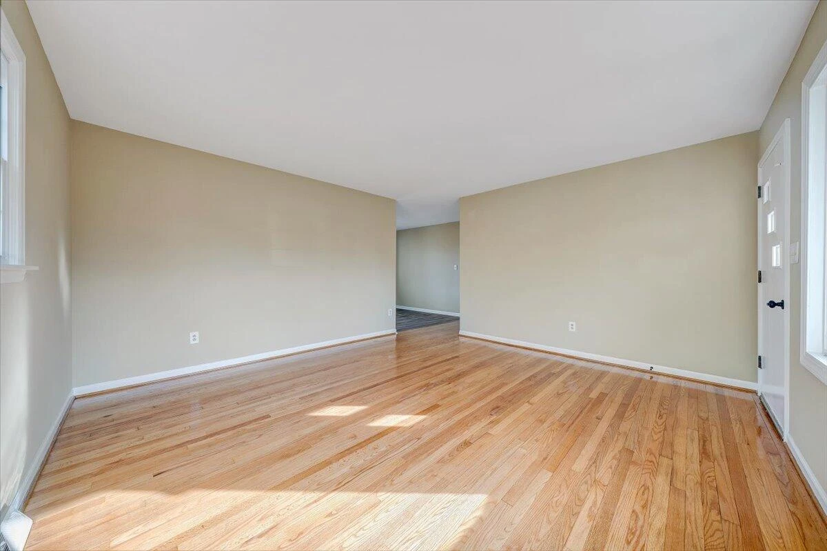 5809 Sierra DR NW - Photo 19