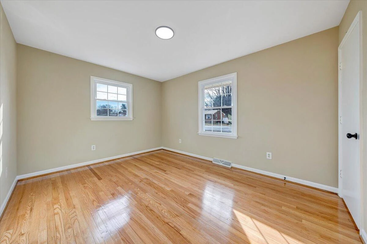 5809 Sierra DR NW - Photo 23