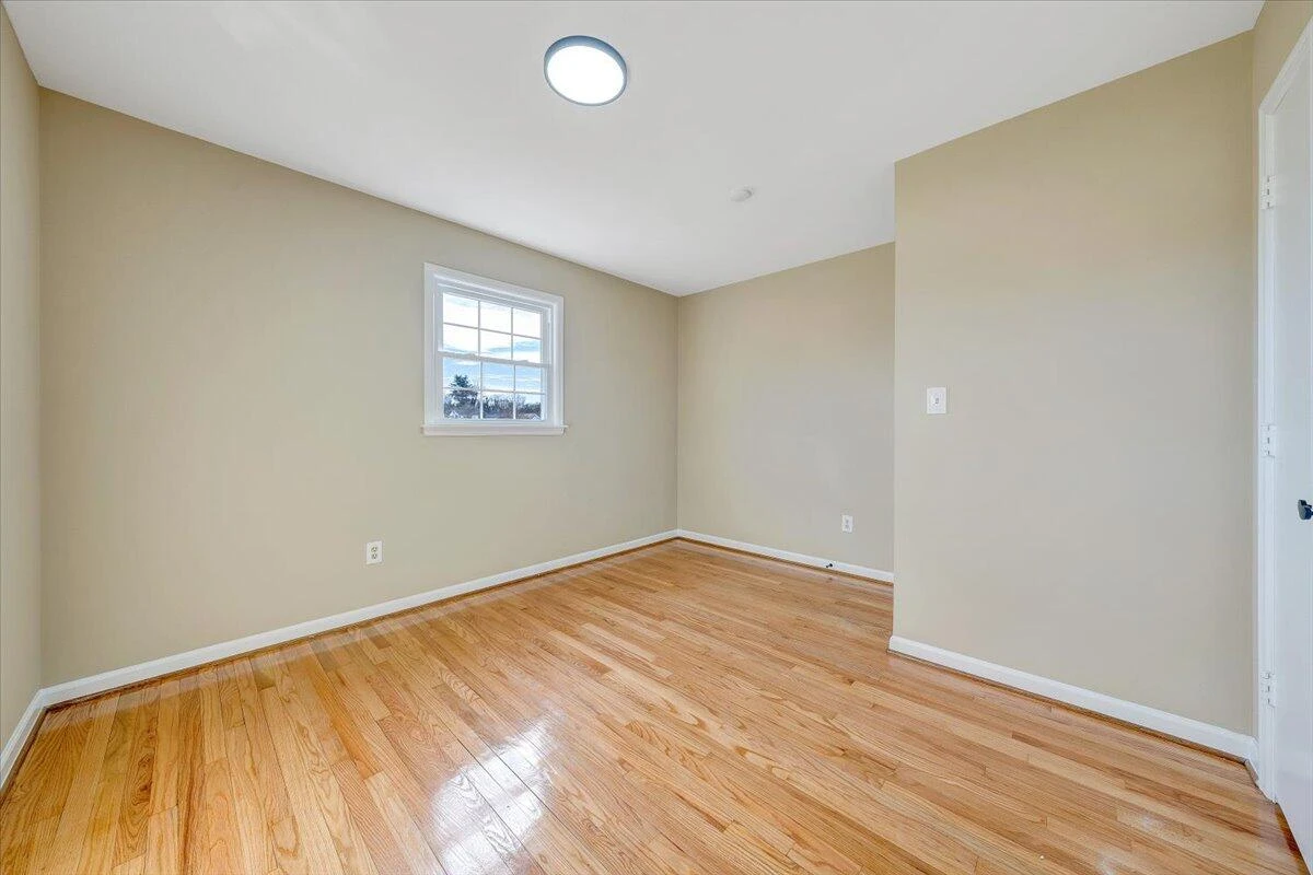5809 Sierra DR NW - Photo 29