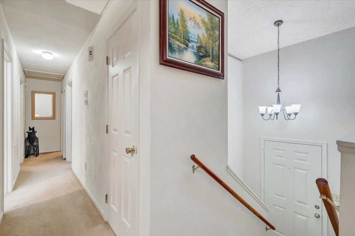 2720 Grandin RD SW - Photo 43