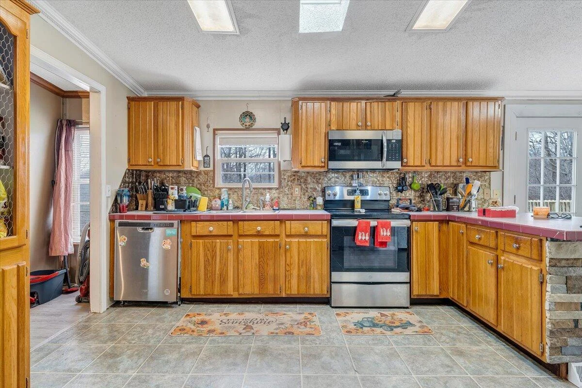 5705 Fork Mountain RD - Photo 14