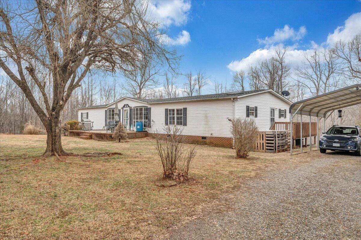5705 Fork Mountain RD - Photo 48
